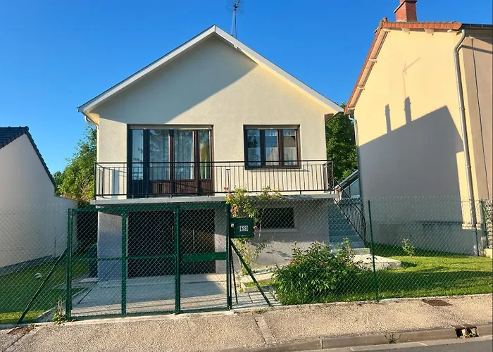 Belle Maison Avec Jardin !